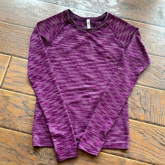 Athleta Momentum Space-dye Active Top - Size Small - Picture 2 of 9